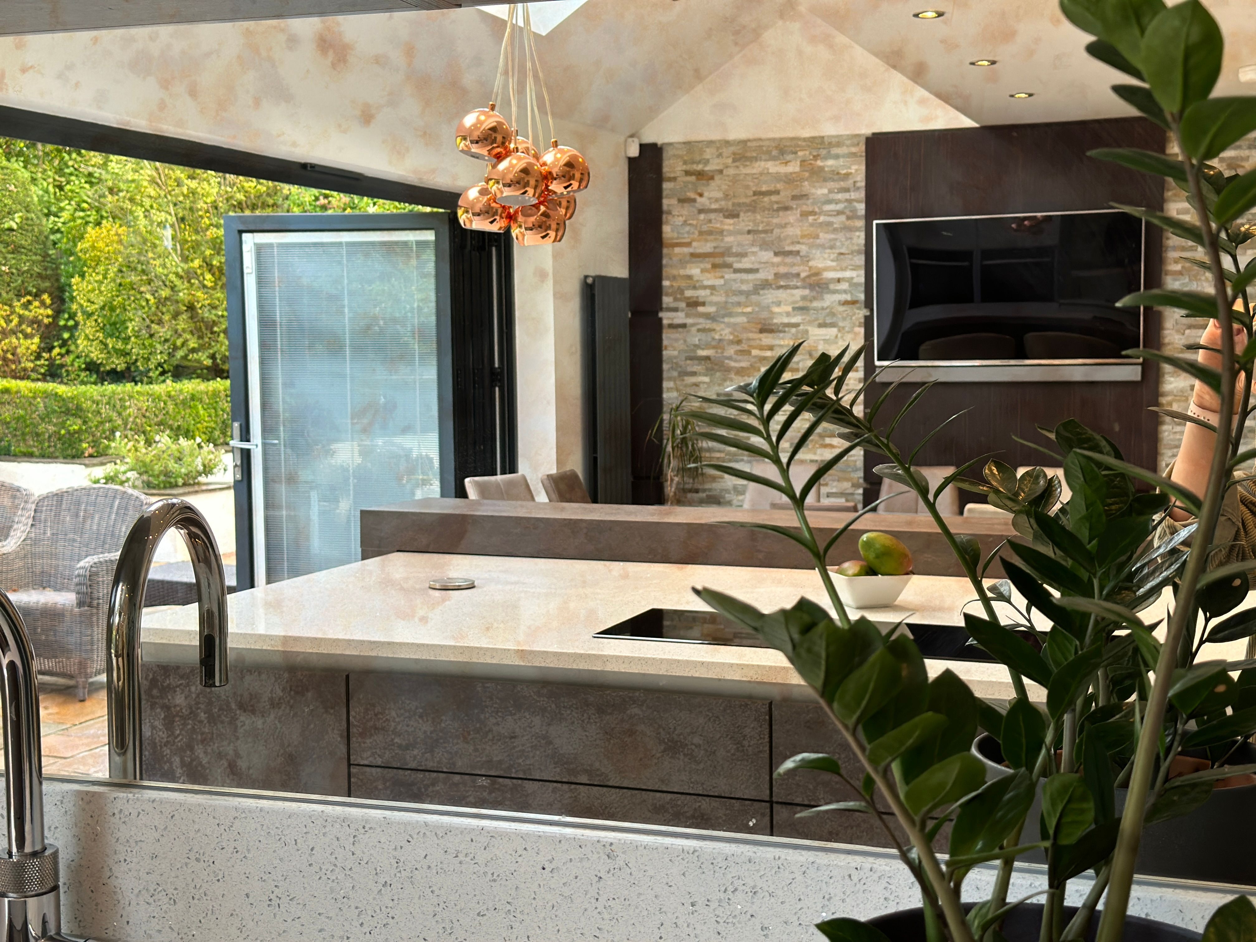 Häcker Kitchens – Handless Range, Slate & Concrete